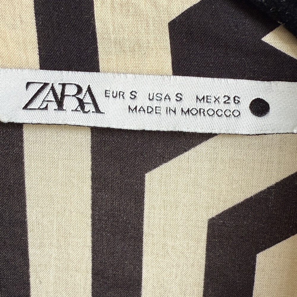 Zara Cream Black Geometric Long Sleeve Button Down Blouse, Small - Picture 5 of 6